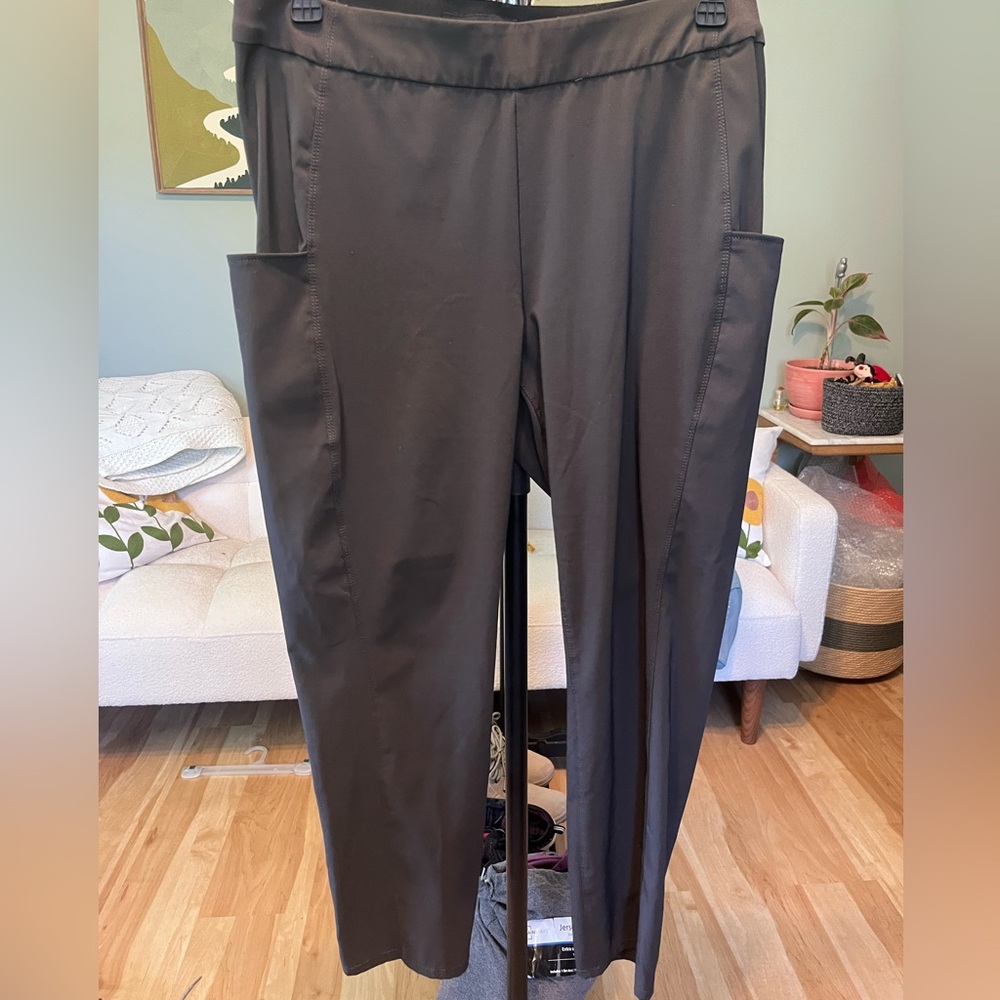 Briggs New York Black pant with Side Pockets